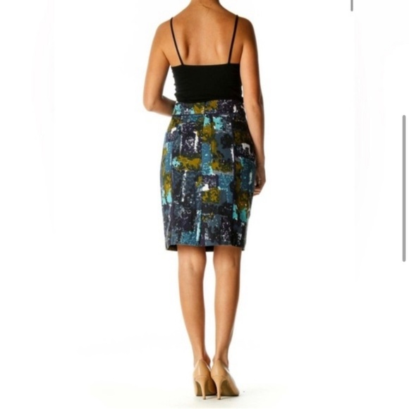 EUC Anthropologie Tabitha Simons Liquid Acres Lined Pocket Pencil Skirt (4) - Picture 3 of 11